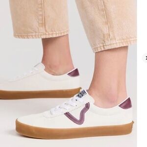 Vans Sport Low Suede Sneaker